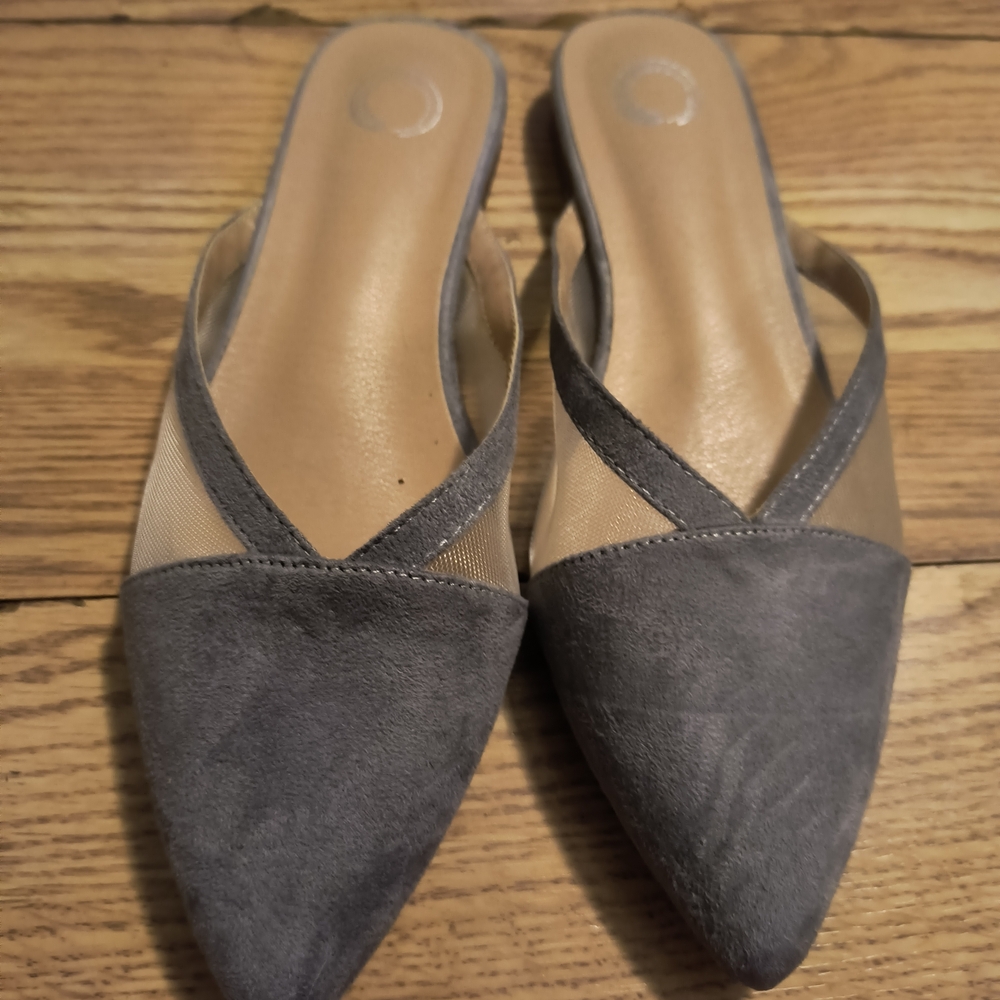Elegant Gray Suede Mesh Women's Slip-On Shoes